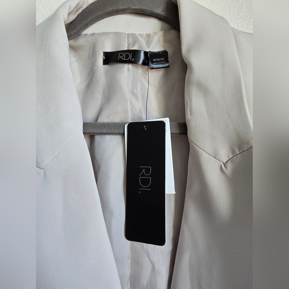 NWT RDI Gray Lightweight Shirt Jacket with Notched Lapel - Picture 4 of 10